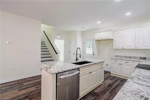 2068 Brookhurst St, Winston-Salem, NC 27106 - Photo 8