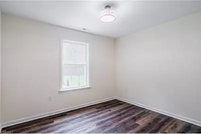 2068 Brookhurst Street, Winston-Salem, NC 27106 - Photo 20
