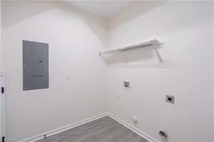 2068 Brookhurst St, Winston-Salem, NC 27106 - Photo 12