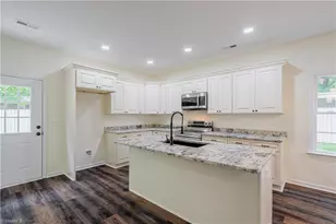 2068 Brookhurst St, Winston-Salem, NC 27106 - Photo 6