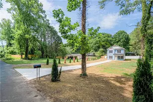 2068 Brookhurst St, Winston-Salem, NC 27106 - Photo 24