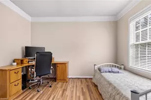 6308 Thornblade Ct, Greensboro, NC 27410 - Photo 20
