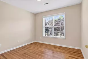 6308 Thornblade Ct, Greensboro, NC 27410 - Photo 30