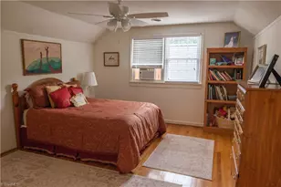 5015 Edinborough Rd, Greensboro, NC 27406 - Photo 26