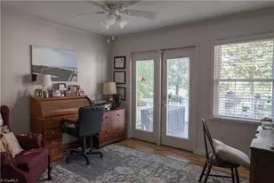 5015 Edinborough Rd, Greensboro, NC 27406 - Photo 20
