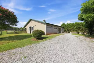 8861 Boylston Rd, Colfax, NC 27235 - Photo 4