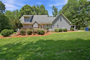 2130 Willow Oak Dr, Thomasville, NC 27360 - Photo 6