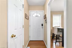 2563 Foxfire Ln, Burlington, NC 27217 - Photo 6