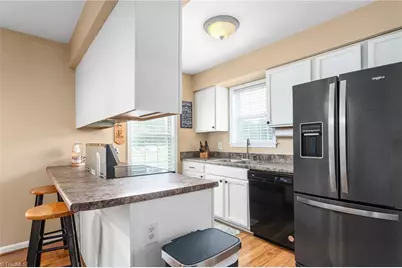 2563 Foxfire Lane, Burlington, NC 27217 - Photo 12
