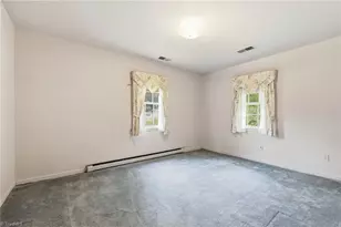 2101 W Vandalia Rd, Greensboro, NC 27407 - Photo 26