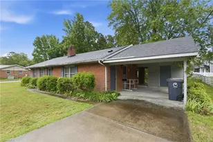 2101 W Vandalia Rd, Greensboro, NC 27407 - Photo 2