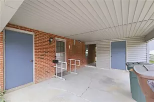 2101 W Vandalia Rd, Greensboro, NC 27407 - Photo 30