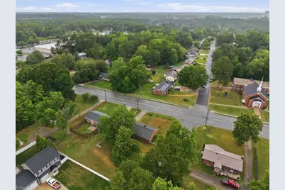 2101 W Vandalia Road, Greensboro, NC 27407 - Photo 38