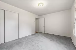2101 W Vandalia Rd, Greensboro, NC 27407 - Photo 28