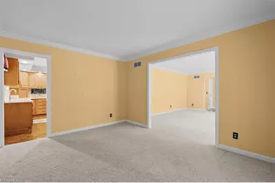 4721 Ramblewood Drive, Greensboro, NC 27406 - Photo 12