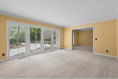 4721 Ramblewood Drive, Greensboro, NC 27406 - Photo 10