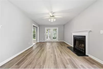 4002 Auburn Hills Drive, Greensboro, NC 27407 - Photo 8