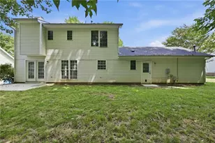 4002 Auburn Hills Dr, Greensboro, NC 27407 - Photo 32