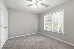 4002 Auburn Hills Dr, Greensboro, NC 27407 - Photo 24