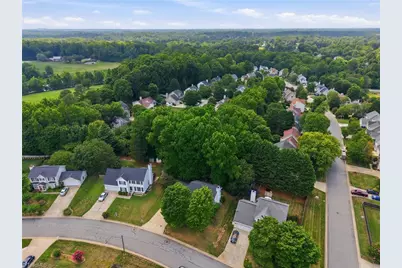 4002 Auburn Hills Drive, Greensboro, NC 27407 - Photo 36