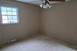 4309 Belfield Dr, Greensboro, NC 27405 - Photo 14