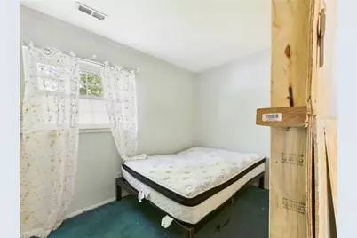 427 Clark Avenue, Greensboro, NC 27406 - Photo 18