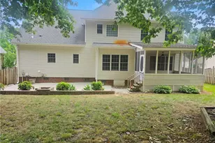 3401 Old Barn Rd, Greensboro, NC 27410 - Photo 12