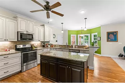 704 Terrace Drive, Lexington, NC 27295 - Photo 18