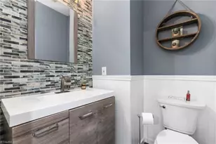 305 Lucas Park Dr, Greensboro, NC 27455 - Photo 20