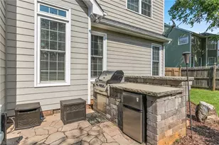 305 Lucas Park Dr, Greensboro, NC 27455 - Photo 42