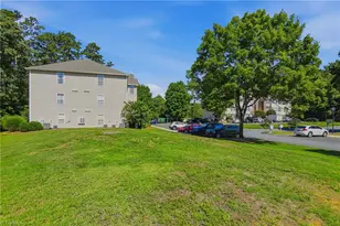 433 Mill Pond Dr, Winston-Salem, NC 27106 - Photo 4