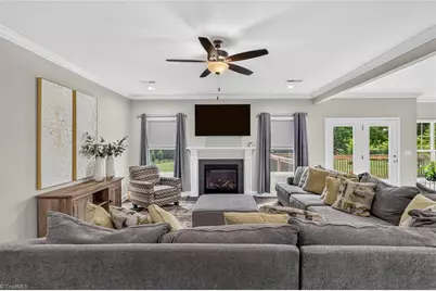 1623 Lazy Fox Lane, Kernersville, NC 27284 - Photo 6