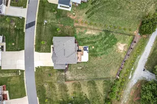 1623 Lazy Fox Ln, Kernersville, NC 27284 - Photo 38