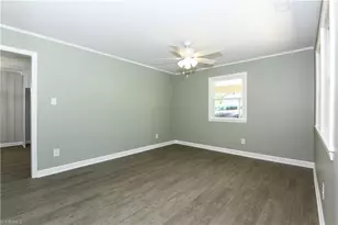 3506 Treeview Ln, Browns Summit, NC 27214 - Photo 10