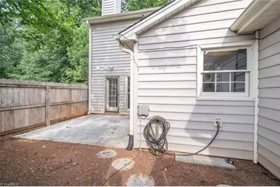 2532 Cottage Place, Greensboro, NC 27455 - Photo 28