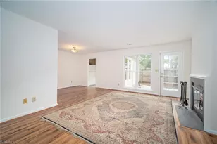 2532 Cottage Pl, Greensboro, NC 27455 - Photo 8