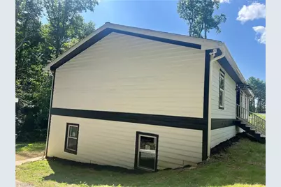 624 Wildwood Drive, North Wilkesboro, NC 28659 - Photo 18