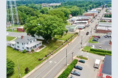 207 W Main Street #B, Pilot Mountain, NC 27041 - Photo 18