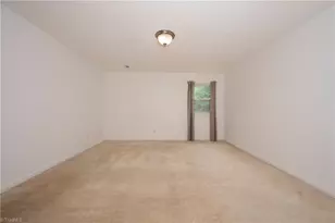 7013 Upland Rd, Clemmons, NC 27012 - Photo 32