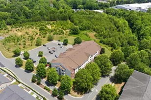 1380 Heritage Pointe Dr, Winston-Salem, NC 27127 - Photo 8