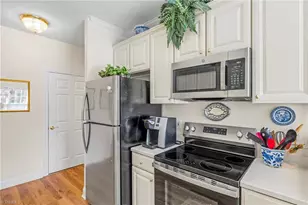 524 College Rd, Greensboro, NC 27410 - Photo 10