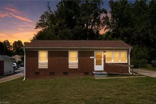 2510 Old Chapman St, Greensboro, NC 27403 - Photo 2