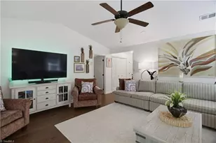 24 Collwood Ct, Greensboro, NC 27409 - Photo 4