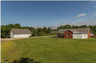 820 Suncrest Orchard Rd, North Wilkesboro, NC 28659 - Photo 1