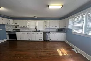 820 Suncrest Orchard Rd, North Wilkesboro, NC 28659 - Photo 8