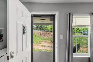 1111 Brentwood St, High Point, NC 27260 - Photo 6