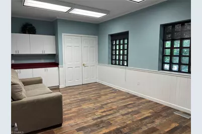 1001 S State Street, Yadkinville, NC 27055 - Photo 10