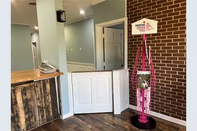 1001 S State Street, Yadkinville, NC 27055 - Photo 24