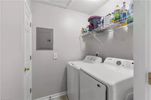 633 Ivy Glen Dr, Winston-Salem, NC 27127 - Photo 14