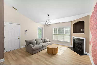 4752 Tatton Park Circle #3D, Winston-Salem, NC 27103 - Photo 6